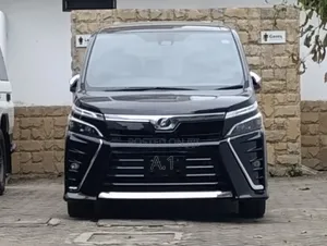 Toyota Voxy 2018 Black