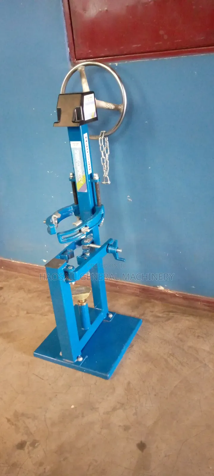 Manual Spring Compressor