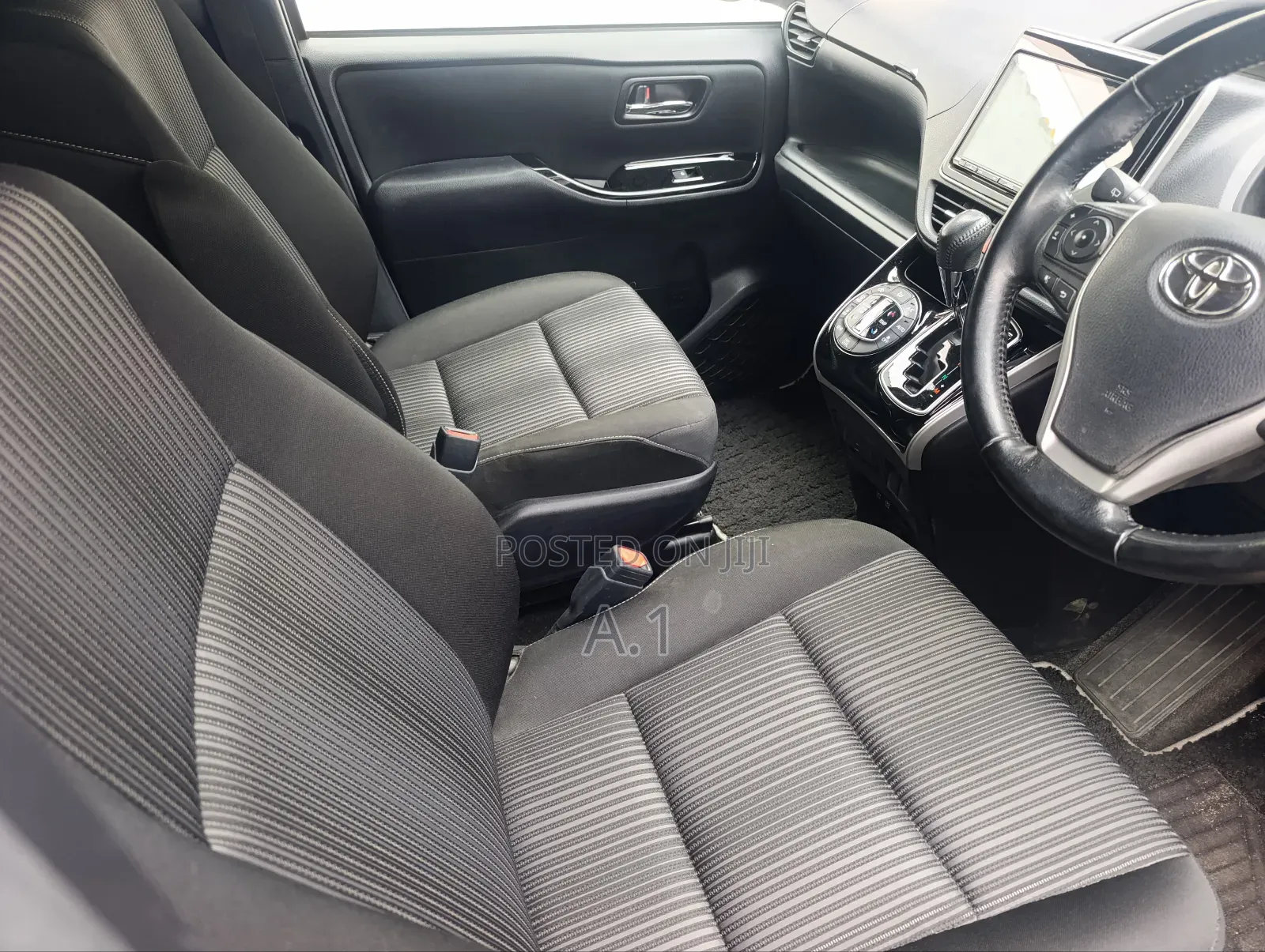 Toyota Voxy 2018 Black