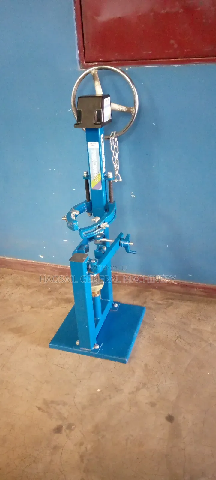 Manual Spring Compressor