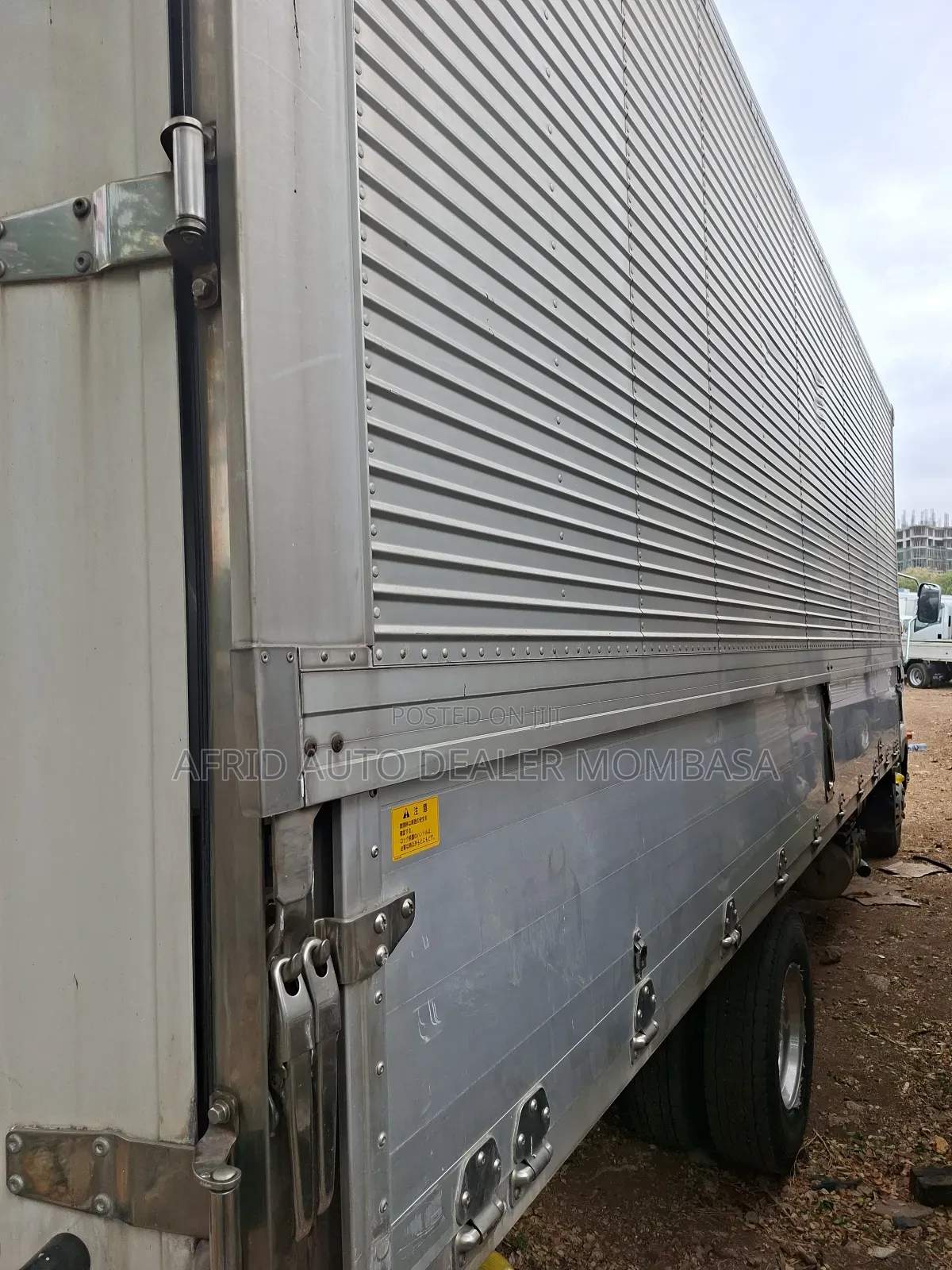 Fuso Fighter Cover Body 10t 2018