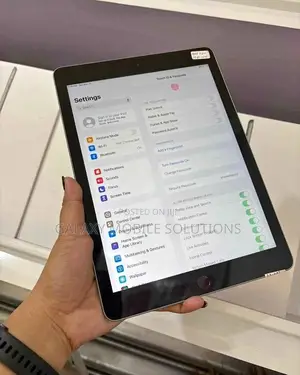 Apple iPad 10.2 (2019) 128 GB Gray