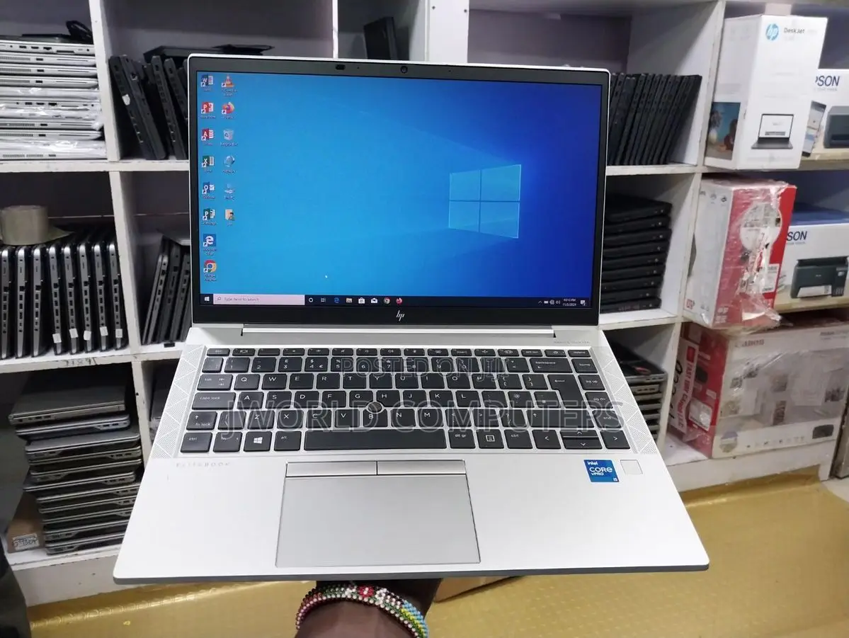 New Laptop HP EliteBook 840 G5 16GB SSD 512GB