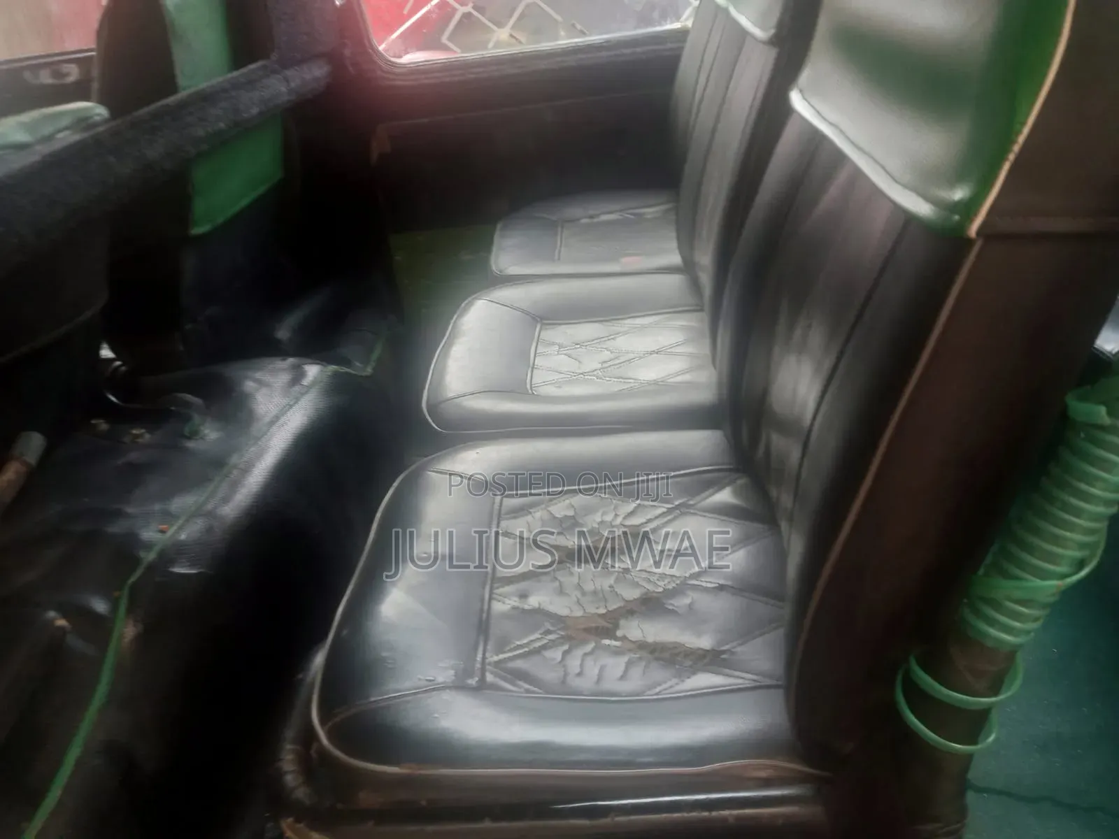 Toyota HiAce 2007 White