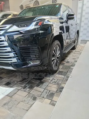 Lexus LX LX 600 2023 Black