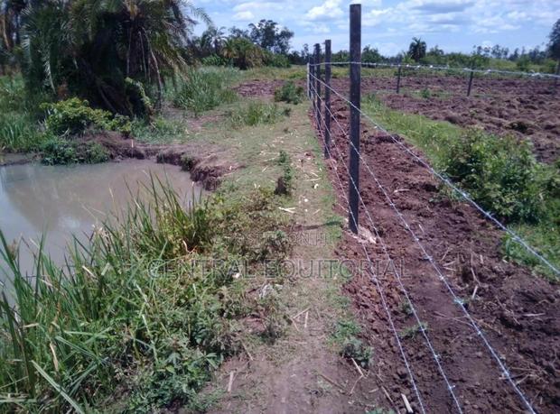 Eco Fencing Posts - thumbnail 5