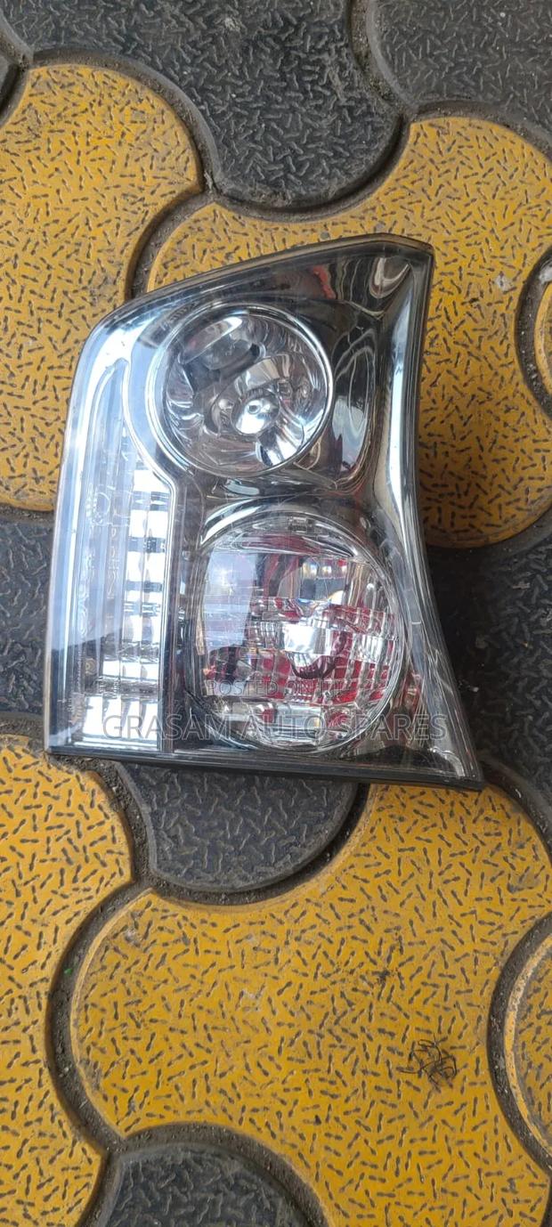 Toyota Harrier 240 Boot Light