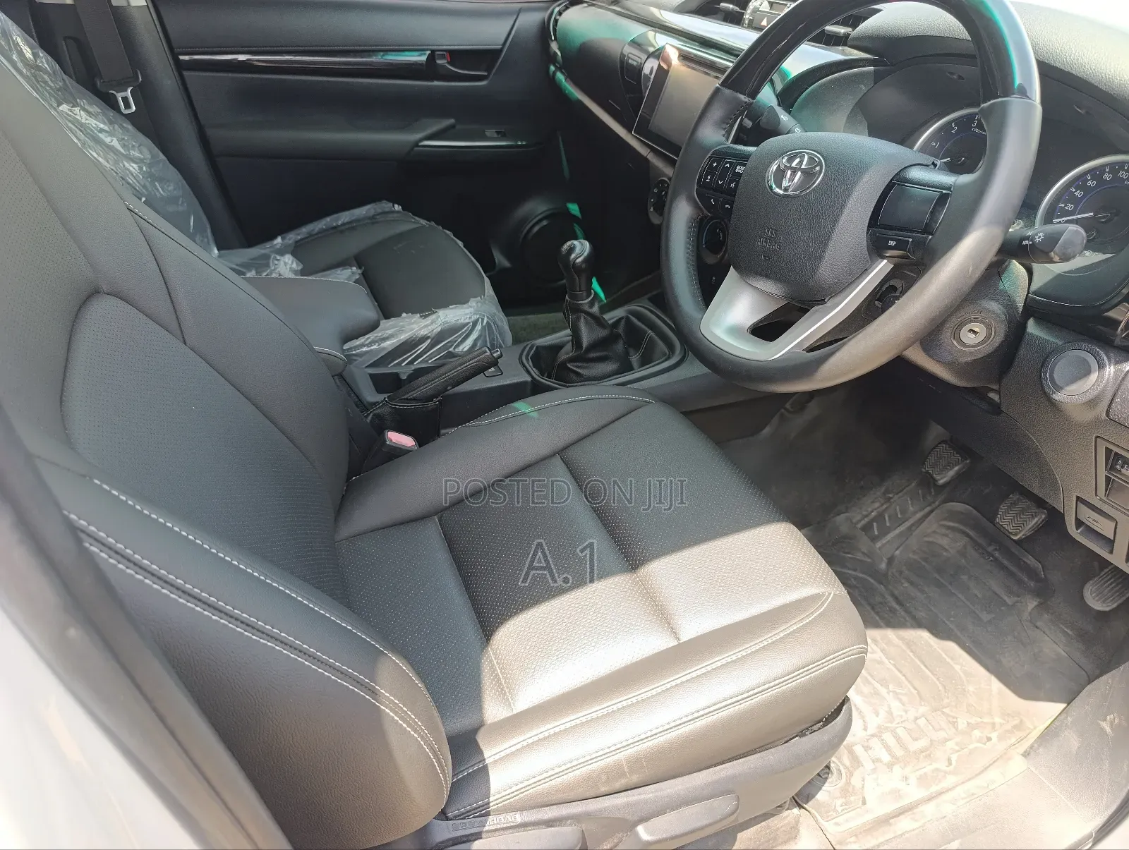 Toyota Hilux Revo Double Cab Deisel 2.8 AWD 2019 White