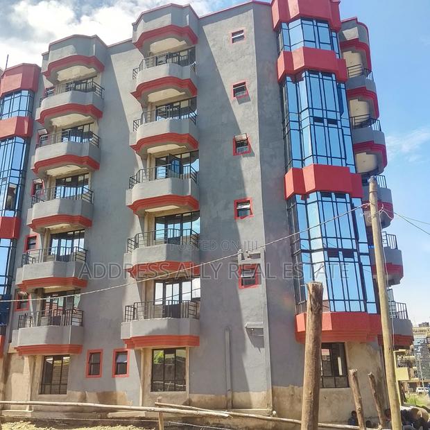 1bdrm Block of Flats in Kamakis for sale