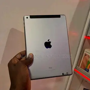 Apple iPad Pro 32 GB Gray