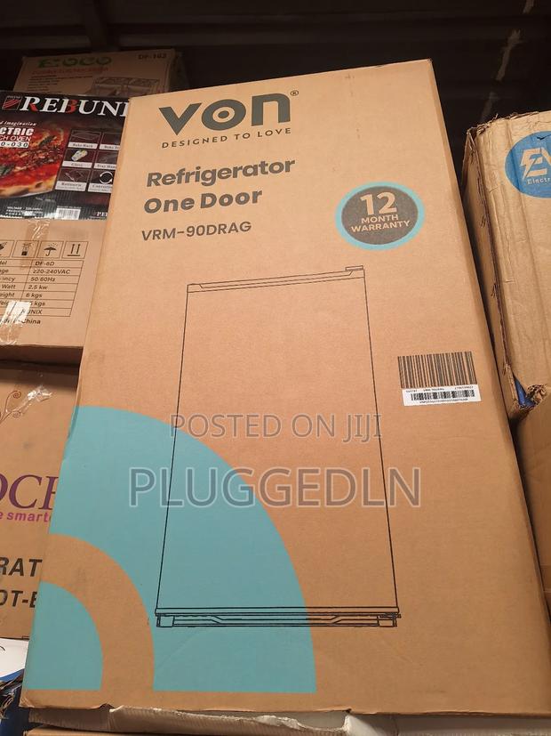 Von VRM-90drag One Door Mini Fridge