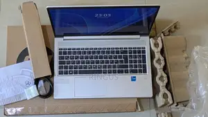 New Laptop HP ProBook 450 G9 16GB Intel Core i7 SSD 512GB
