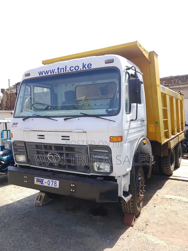 Tata Tipper 2516 2021 White - thumbnail 3