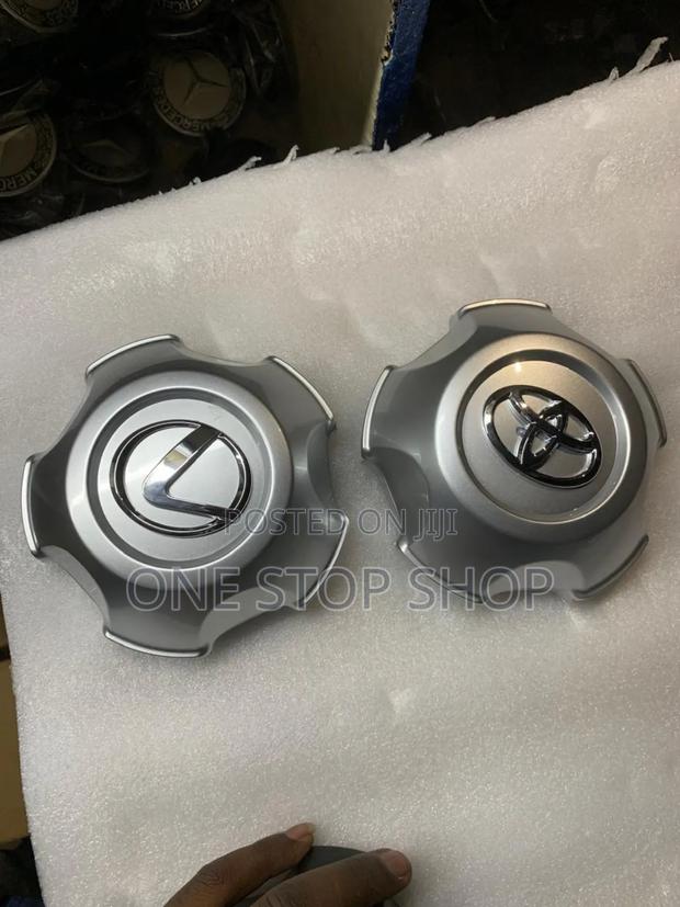 1pc Lexus or Prado Rim Caps With Logos - main view