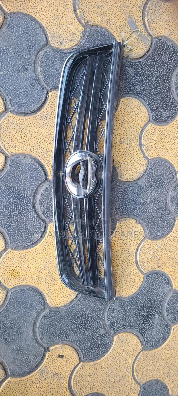 Toyota Fielder 2010 Grill