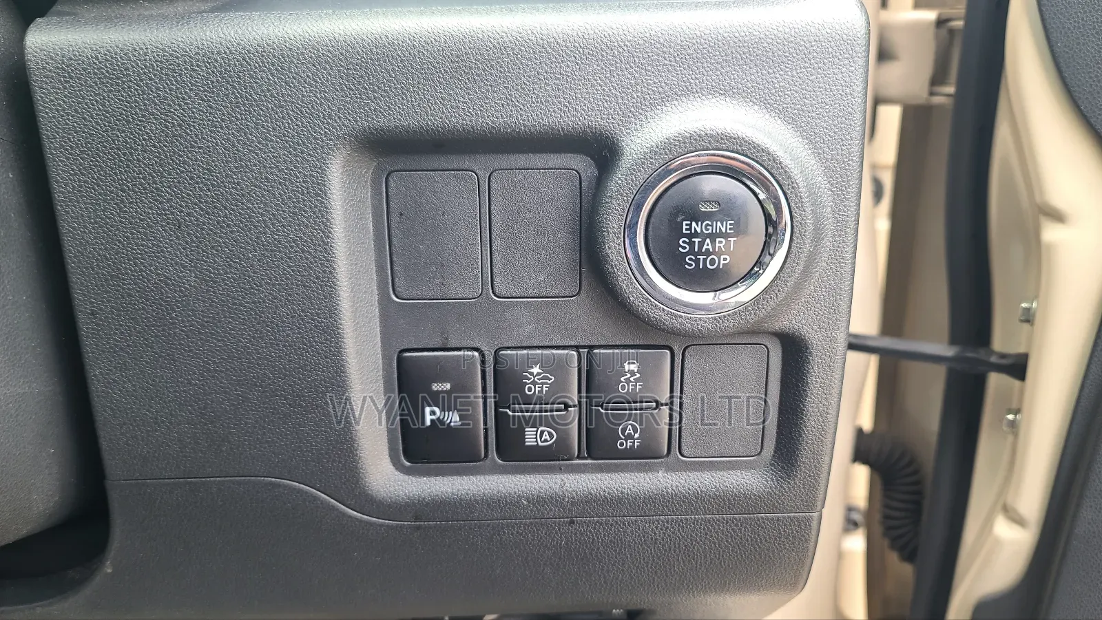 Daihatsu Boon 2018 Beige