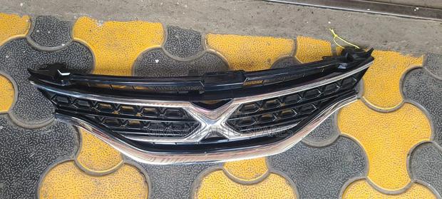 Toyota Mark X 2014/15 Grill