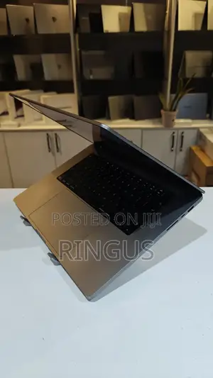 Laptop Apple MacBook Pro 2023 M2 Pro 16-inch 16GB Apple M2 SSD 512GB