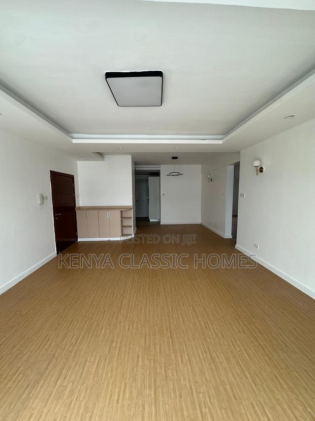 3bdrm Apartment in Lavington for sale - thumbnail 12