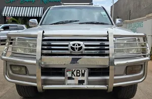 Toyota Land Cruiser 2006 Silver