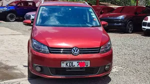 Volkswagen Touran 2016 Red