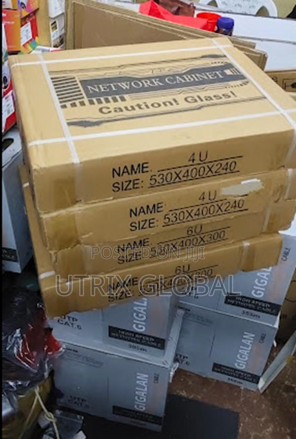 4u Networking Rack Cabinet 530×400×240 - main view