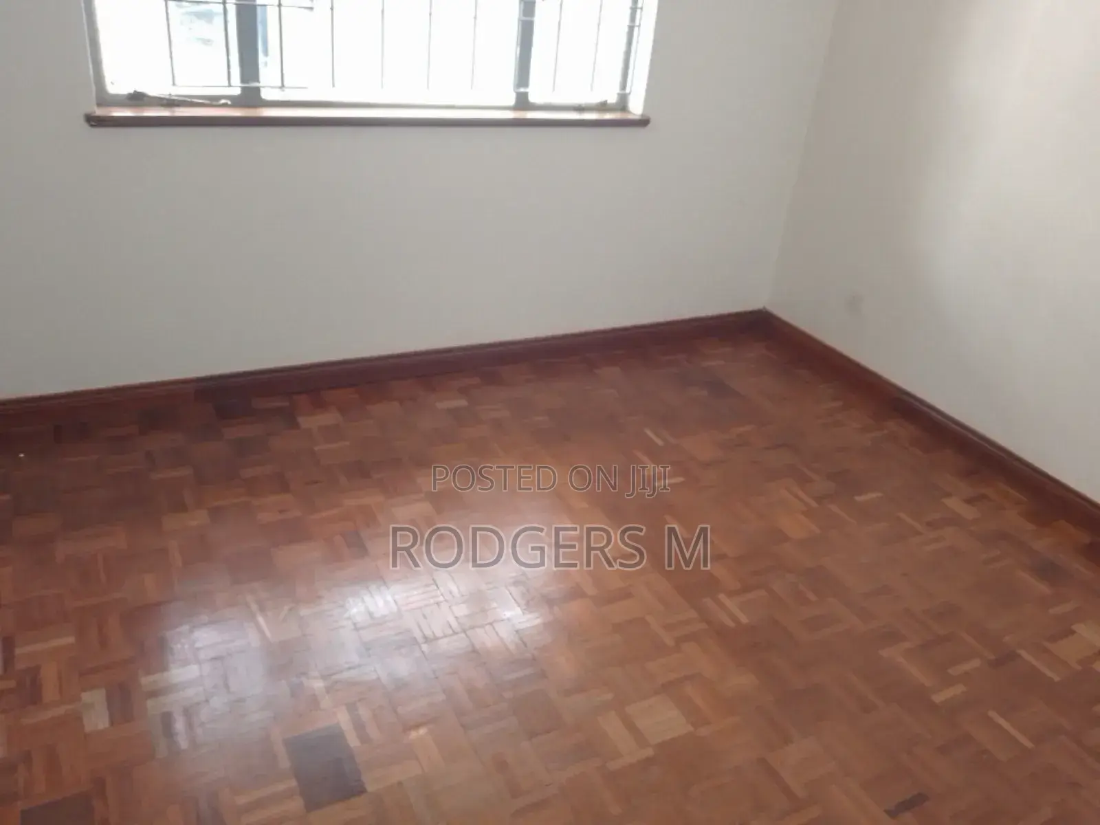4bdrm Apartment in Riverside Drive for rent