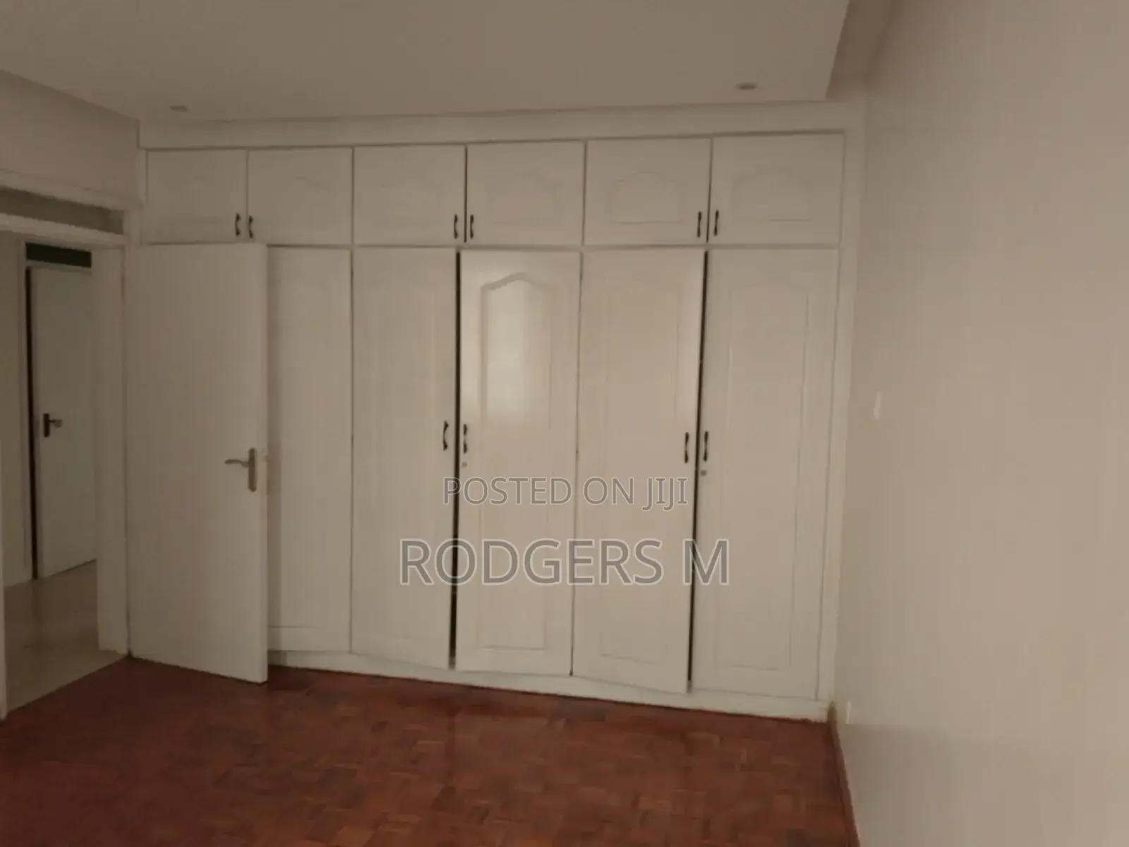 4bdrm Apartment in Riverside Drive for rent