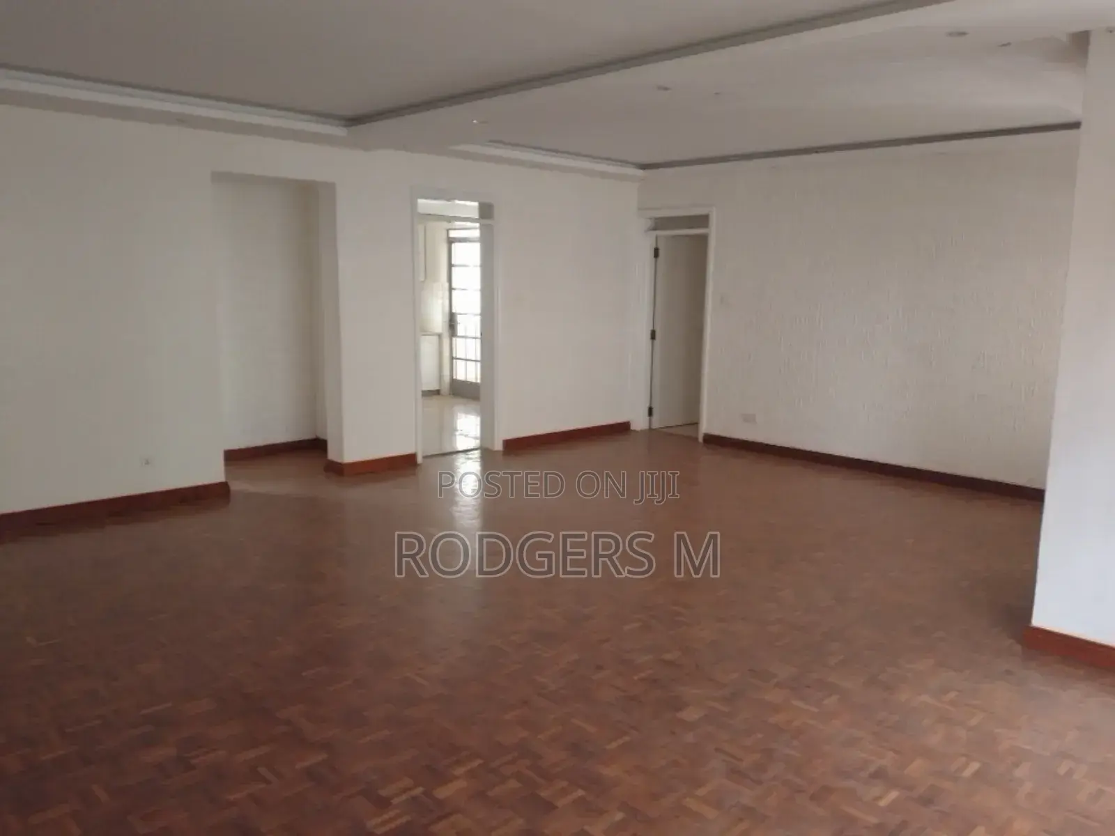 4bdrm Apartment in Riverside Drive for rent