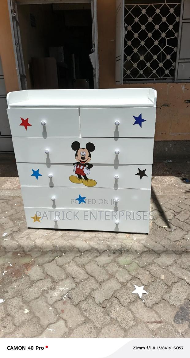 Modern Kids Chest Of Drawers 4 By 4 Fitts - thumbnail 2