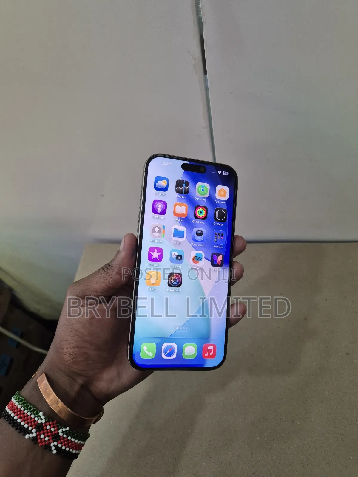 Apple iPhone 16 Pro Max 256 GB Gold
