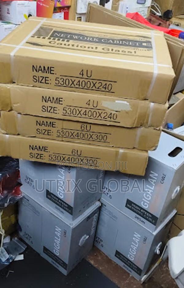 4u Wall Mount Network Rack 530×400×240 - main view