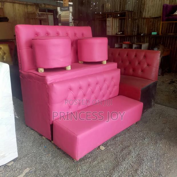 Manicure and Pedicure Couch