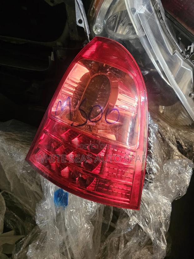 Fielder 2005 Taillight