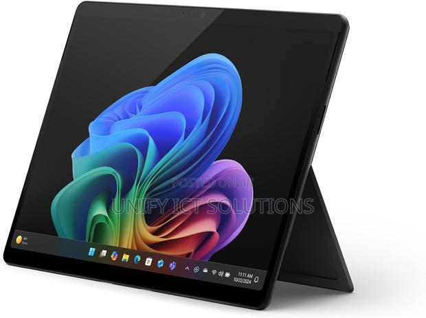 New Microsoft Surface Pro 16GB Qualcomm Snapdragon X Plus SSD 512GB - thumbnail 2