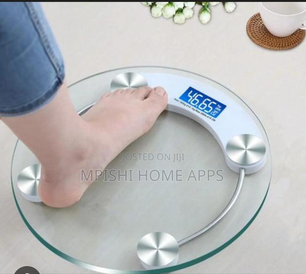 Digital Personal Exercise Bathroom Weighing Scale. - main view