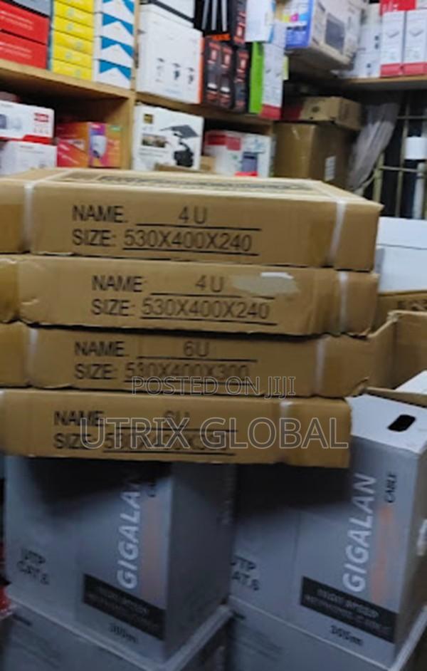 4u Wall Mount Data Rack Enclosure 530×400×240 - main view