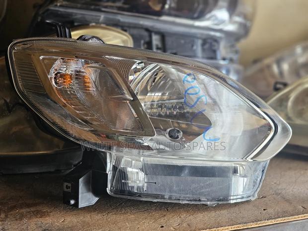 Passo Headlight
