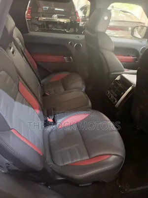 Land Rover Discovery Sport 2020 White