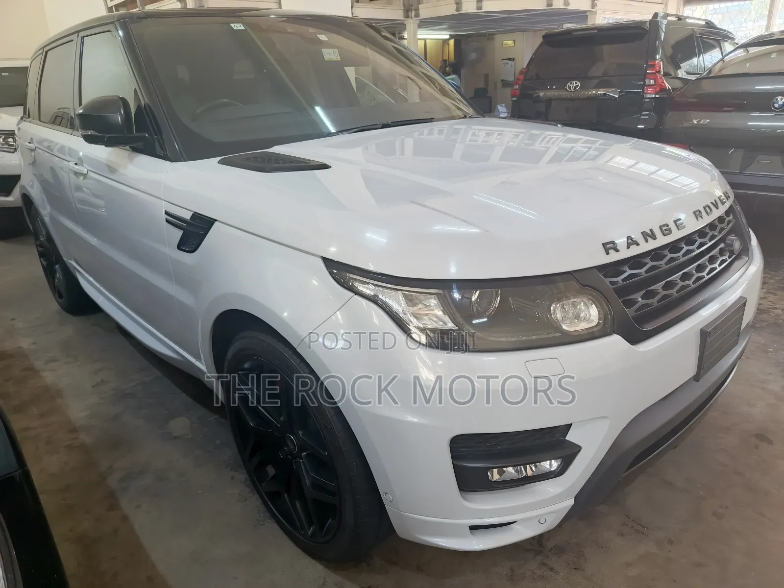Land Rover Discovery Sport 2020 White