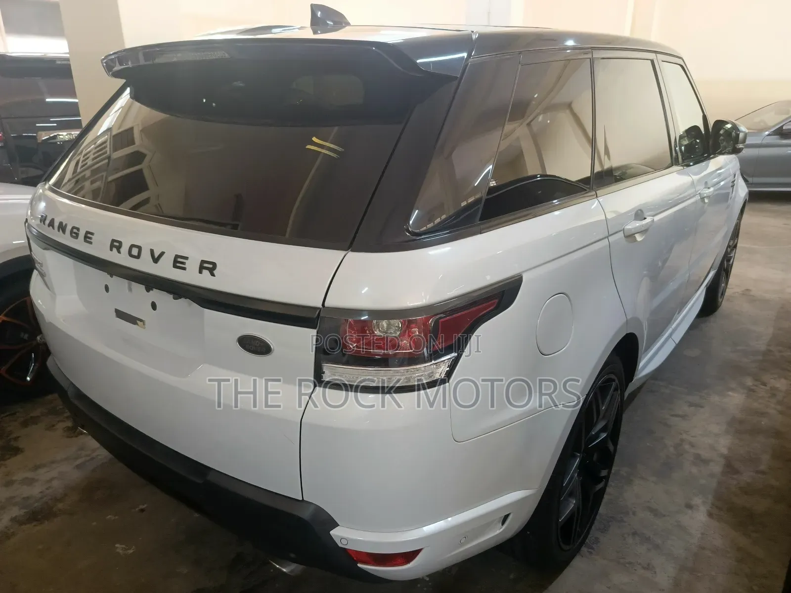 Land Rover Discovery Sport 2020 White