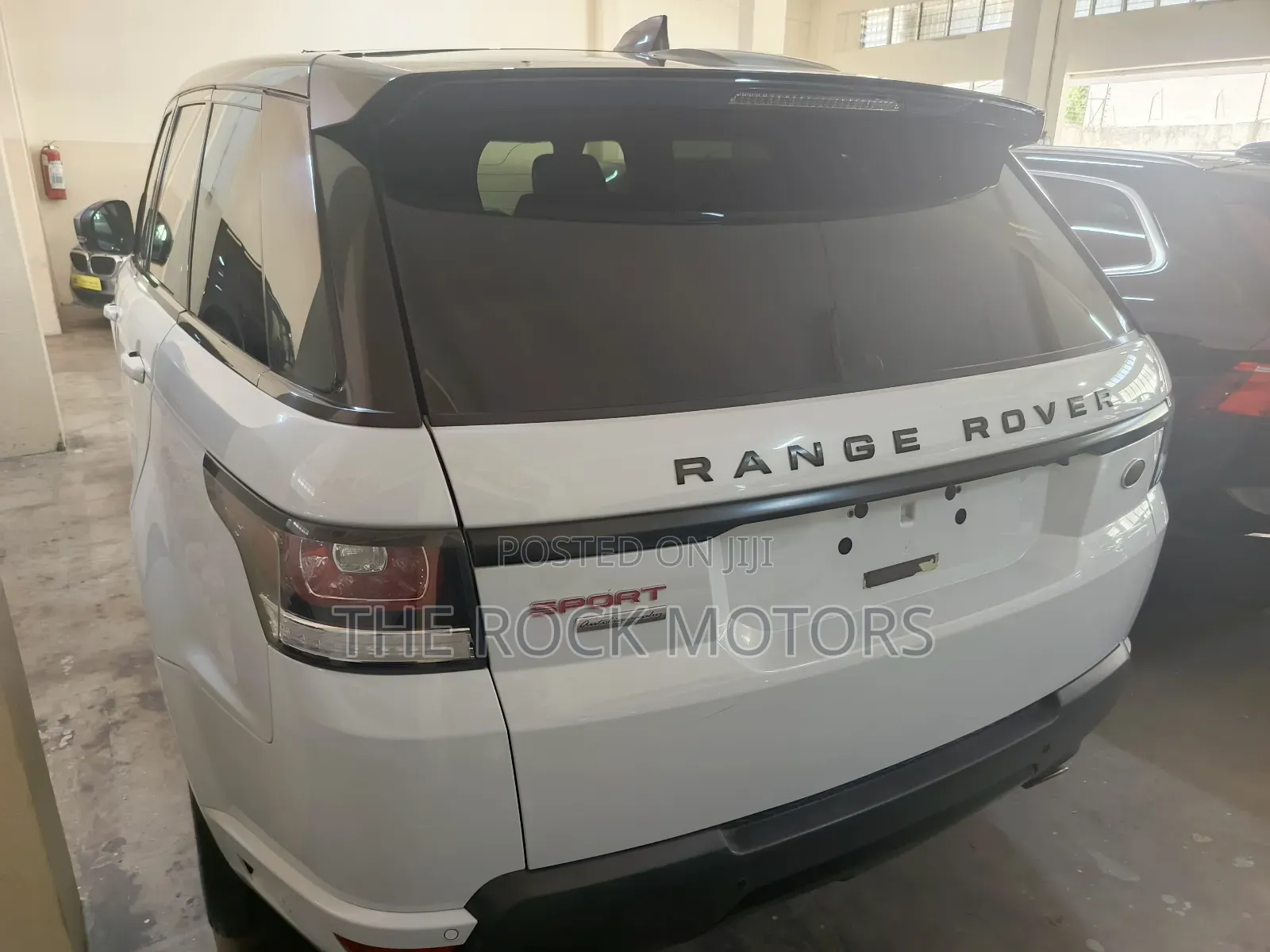 Land Rover Discovery Sport 2020 White