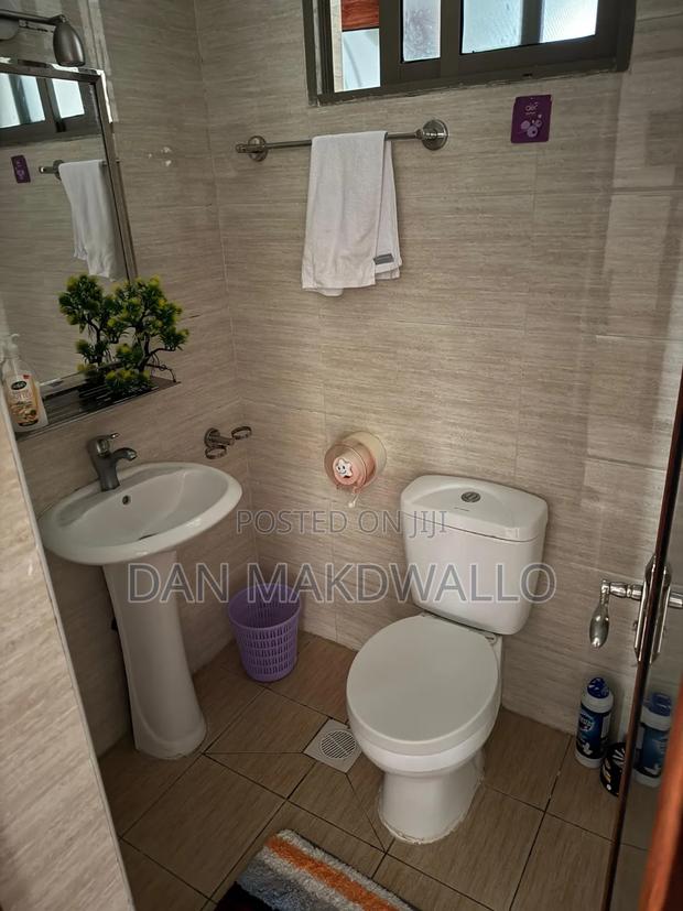 3 Bedroomed Fully Furnished Abnb - thumbnail 13