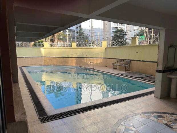 3 Bedroomed Fully Furnished Abnb - thumbnail 16