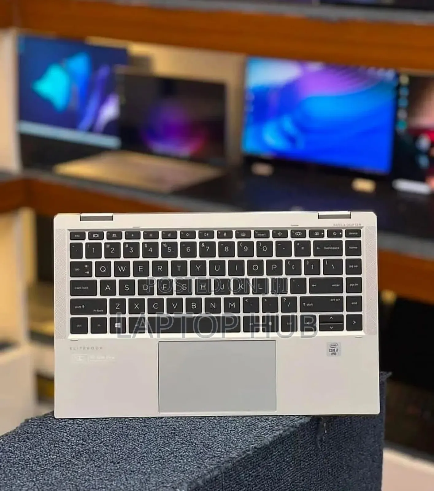 Laptop HP EliteBook x360 1040 G7 16GB Intel Core i7 SSD 256GB