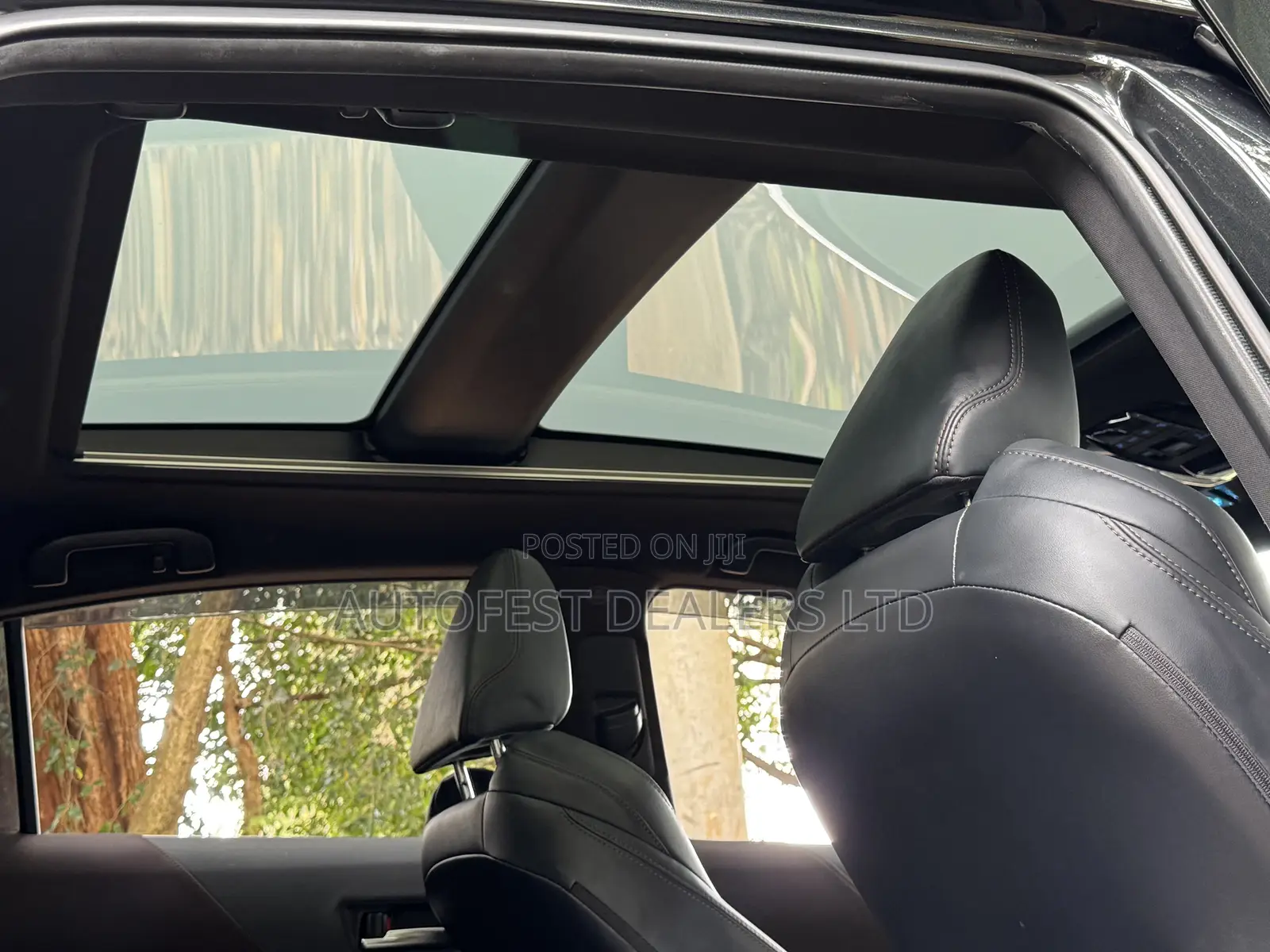 Toyota Harrier 2.0 2020 Black