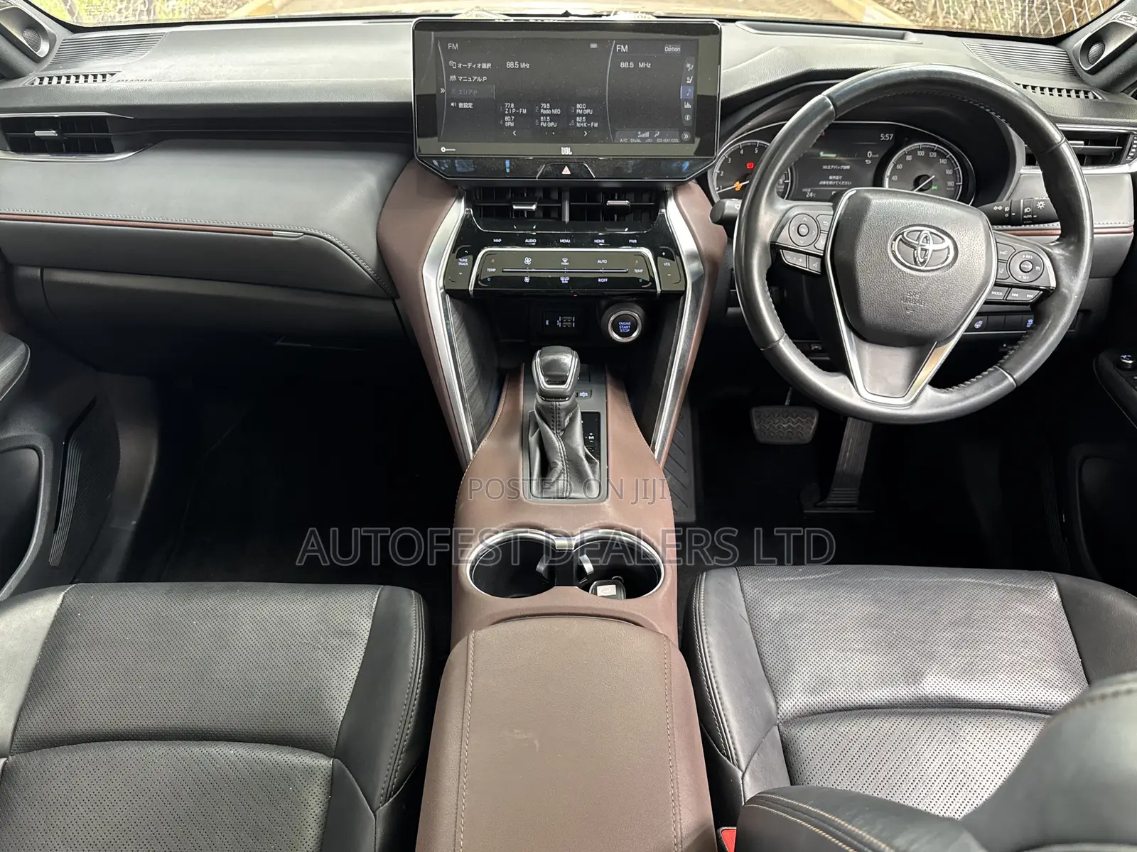 Toyota Harrier 2.0 2020 Black
