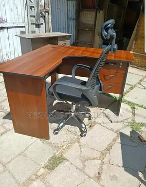 Modern L Shape Office Desk – Spacious Corner Workstation