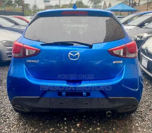 Mazda Demio 2018 Blue
