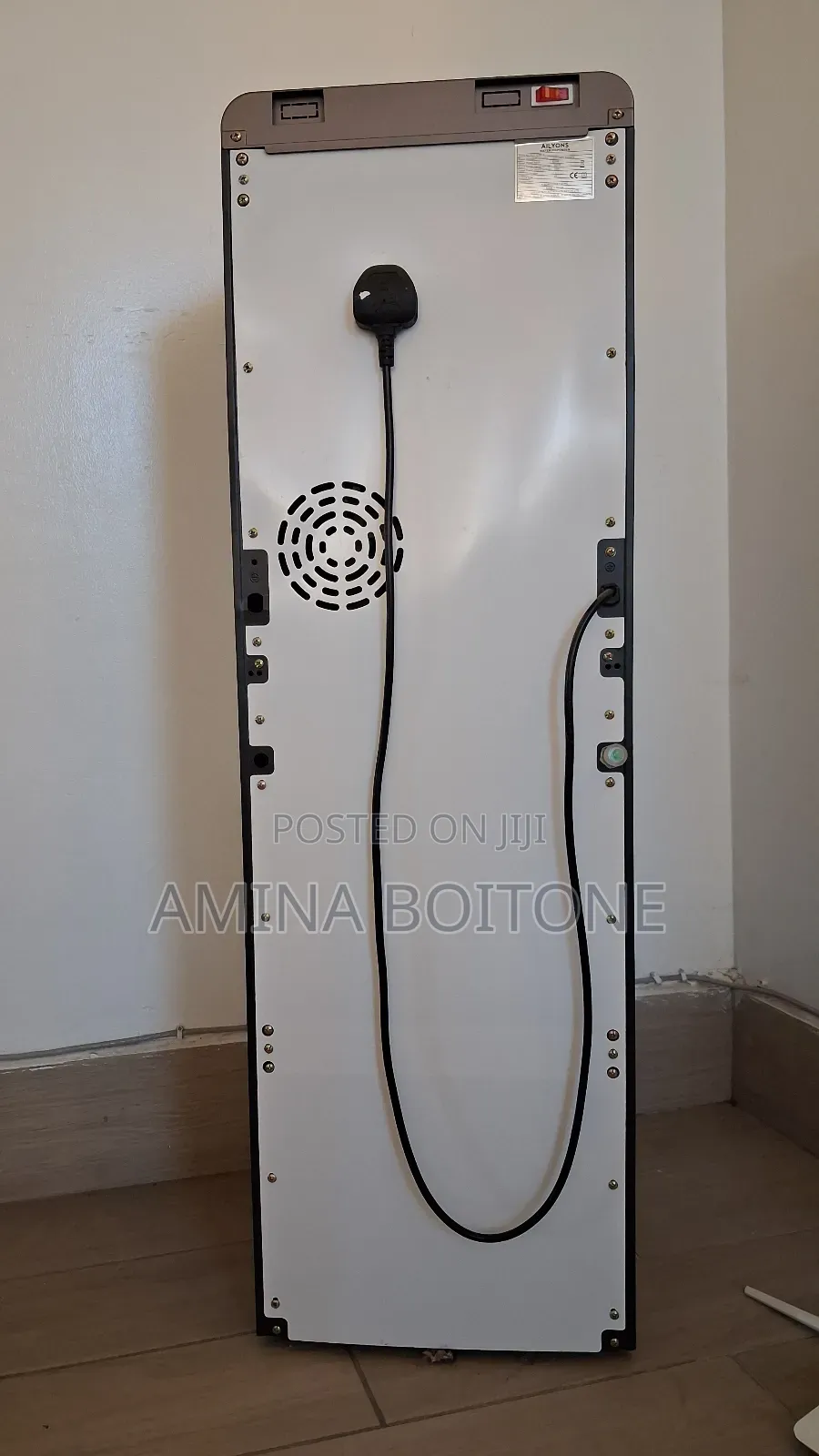 Water Dispenser